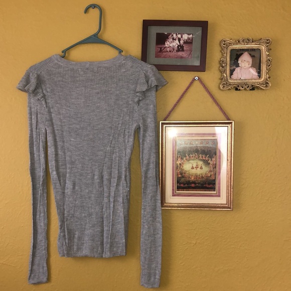 NWT Madewell Gray Fitted Sweater w/ cute shoulder detail size XS - Picture 4 of 4